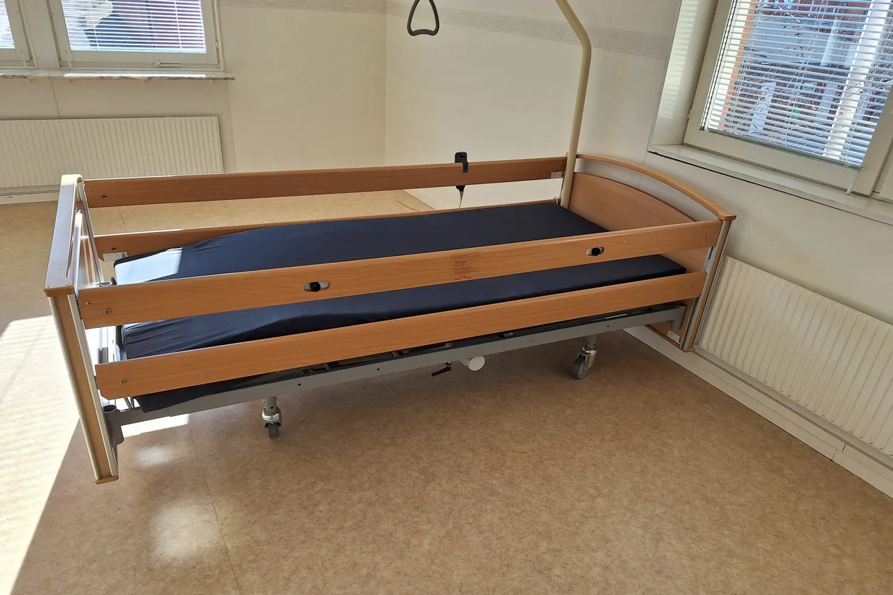 Hjälpmedel visas för att underlätta beställning och felanmälan för personal.