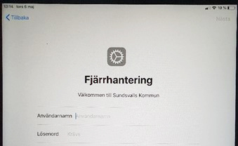 Skärmdump från iPad visar fjärrhantering, inloggning.