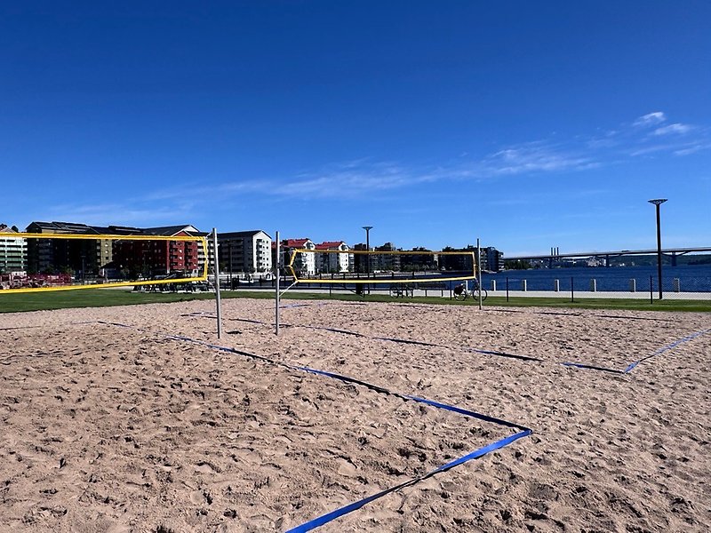 Volleyballplan på Finnkajen